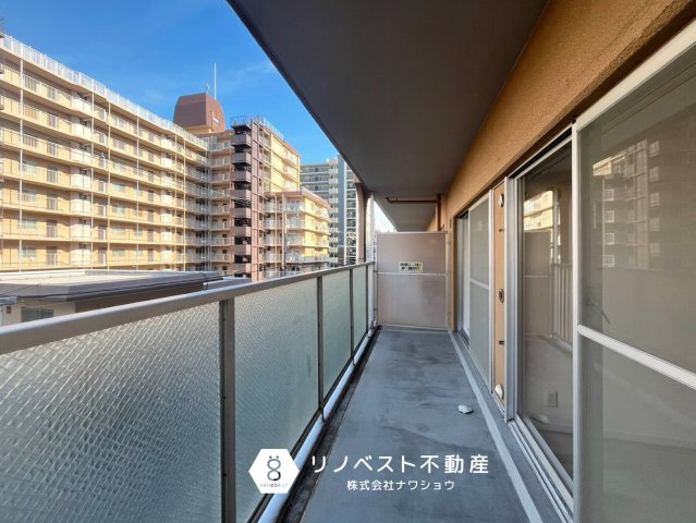 シャルム小阪壱番館のバルコニー|【リノベスト不動産】土日祝も営業中！HPより来店予約も可能です◎
