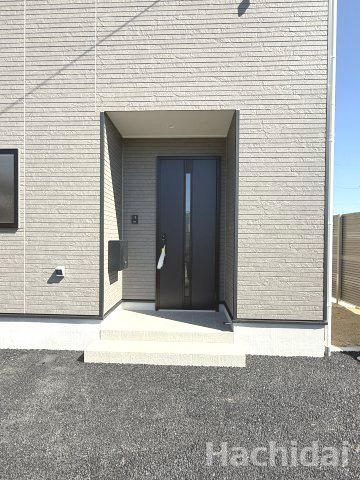 高浜市神明町第6　新築戸建＜1号棟＞のエントランス