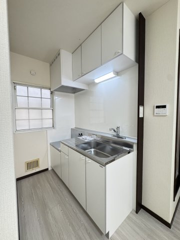 源七ハイツのキッチン
