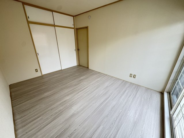 源七ハイツの寝室