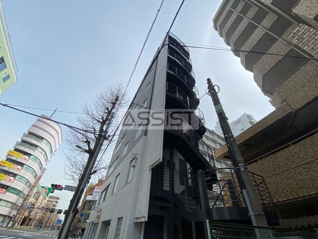 ワールド府中の外観