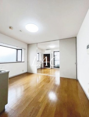 【居間・リビング】 | シャトレ山王ビル | 洋室のお部屋です。