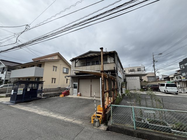 尾道市　倉庫の外観