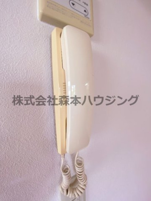 【セキュリティ】 | 　ディアコート堀溝 | ※同タイプ別室の写真を使用しています。
　設備内容や色調など相違がある場合は実際のお部屋の現状優先となります。