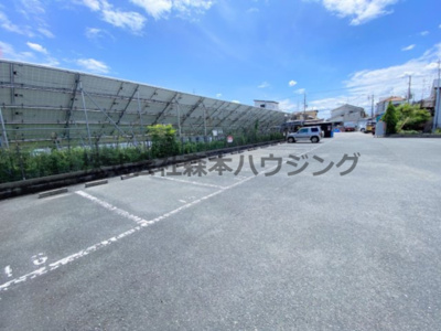 【駐車場】 | 　ディアコート堀溝 | 駐車場があります