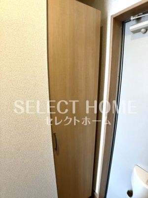  | センチュリアン・フラット