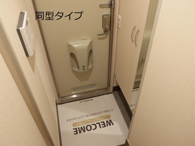 Ｄ－ｒｏｏｍ北本郷の玄関