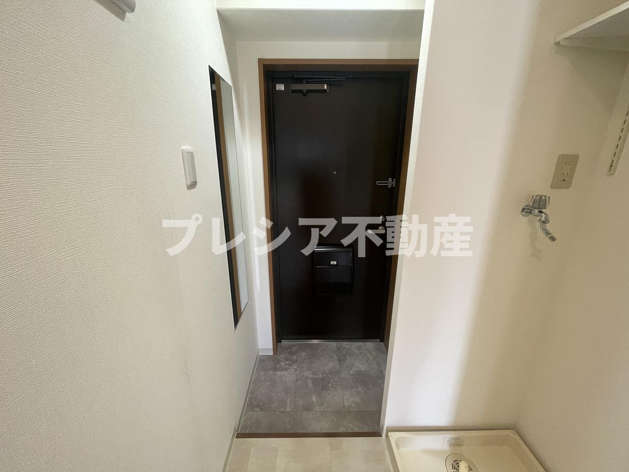 パルメーラ甲子園口の玄関