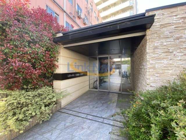 【エントランス】 | スプランディッド大阪WEST