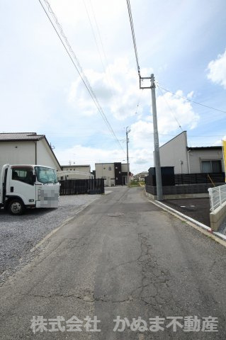Livele Garden.S　栃木都賀町平川第３の前面道路含む現地写真|〇前面道路〇
南東側前面道路　幅員4.0ｍ　/2026.8.17撮影　　　　　　　　　　　　　　　　　　　　　　　　　　　　　