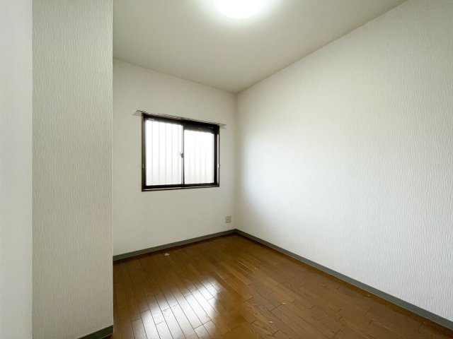 オークヴィラの洋室