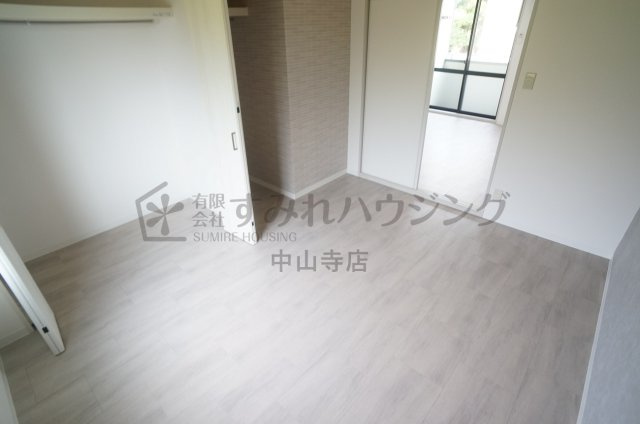 センターフィールド宝塚Ⅰの寝室