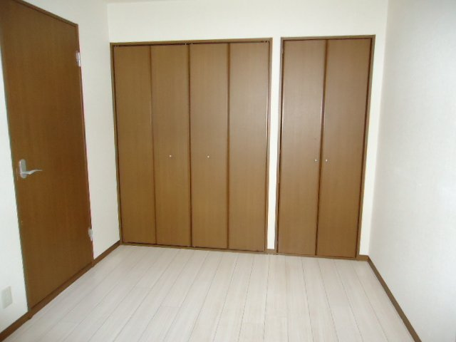 サンライズ２番館の内装|洋室Ｂ