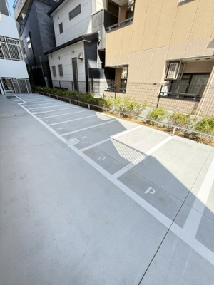 【駐車場】 | FREEDOM residence堺寺地町