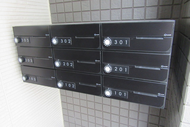 プレシャスハートランド東小岩のその他共用部分|プライバシーに配慮した集合ポストです♪