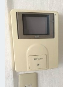 深川Kハイツのセキュリティ|モニター付きインターホン