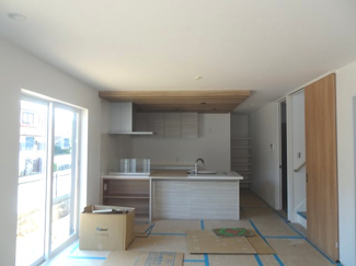 【居間・リビング】 | 川西市水明台４丁目7の5　新築一戸建て
