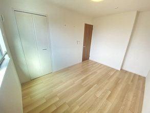 【洋室】 | サクラレジェンド　E | 同タイプの部屋となります