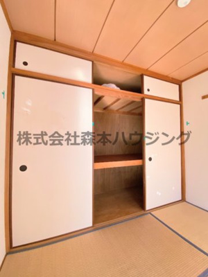 【収納】 | 　ハイメゾン中西　B棟 | ※反転タイプ別室の写真となります。
　設備内容や色調など相違がある場合は実際のお部屋の現状優先となります。