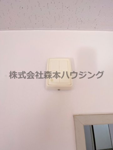 【セキュリティ】 | 　ハイメゾン中西　B棟 | ※反転タイプ別室の写真となります。
　設備内容や色調など相違がある場合は実際のお部屋の現状優先となります。