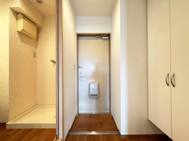 イターナルの玄関