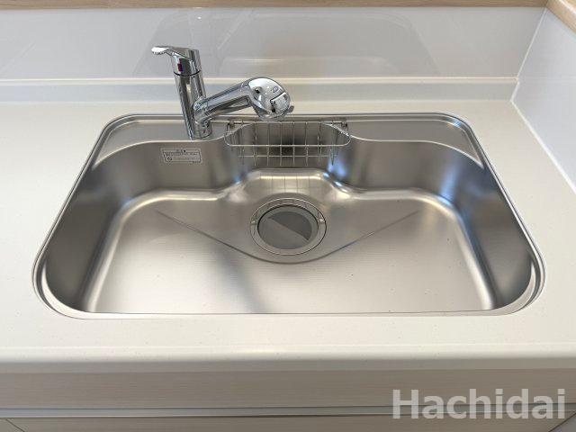 高浜市神明町第6　新築戸建＜２号棟＞のキッチン|浄水一体型水道