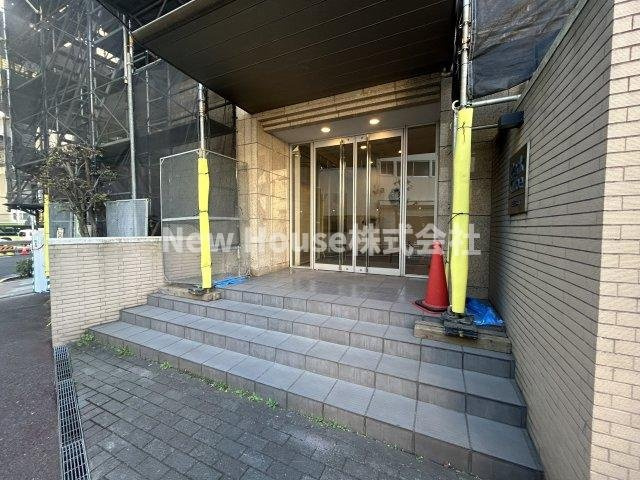 パークキューブ板橋本町のエントランス