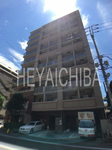 Rising place 浅草参番館の外観