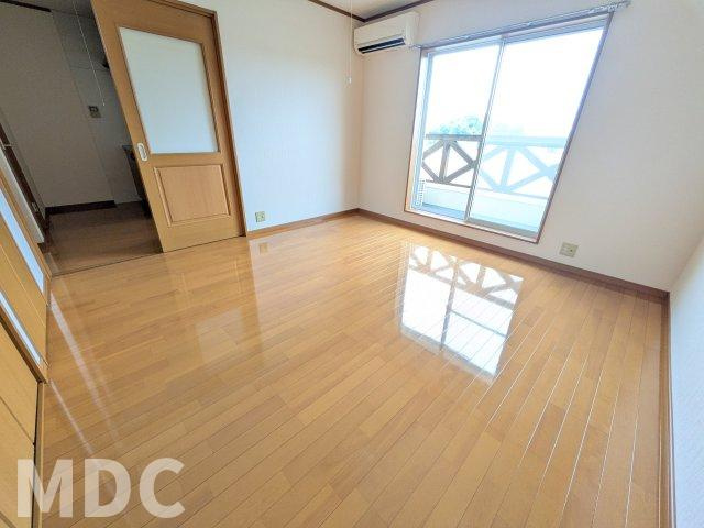 メイプルフィールドの内装
