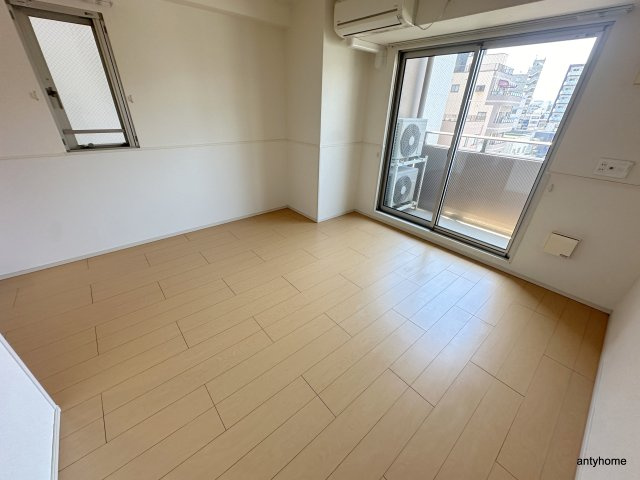 グーラテースUHYの寝室