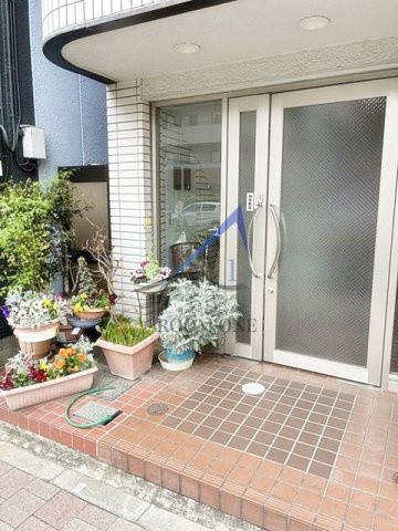 全観スカイハイツのエントランス|エントランスです。