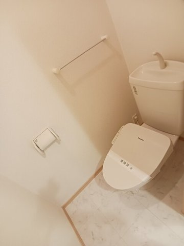 【トイレ】 | アソート | コンパクトで使いやすいトイレです