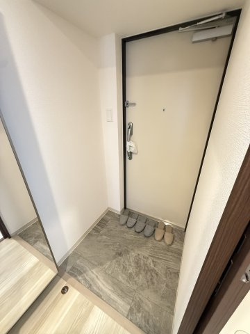 【玄関】 | FREEDOM residence堺寺地町