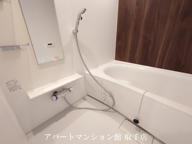 ノイエハイマートの浴室