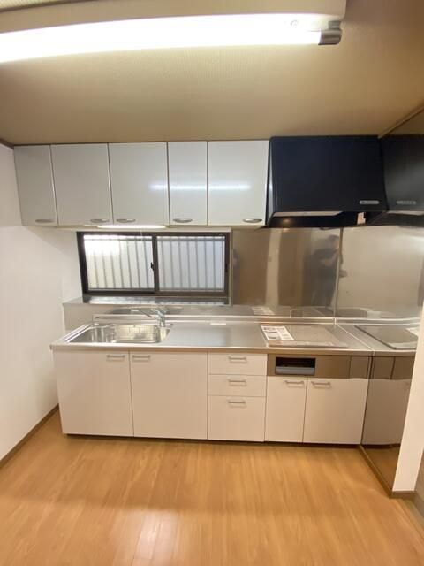 西子飼戸建のキッチン