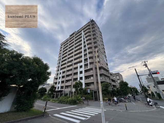 クレアシティ鶴見花博通りの外観