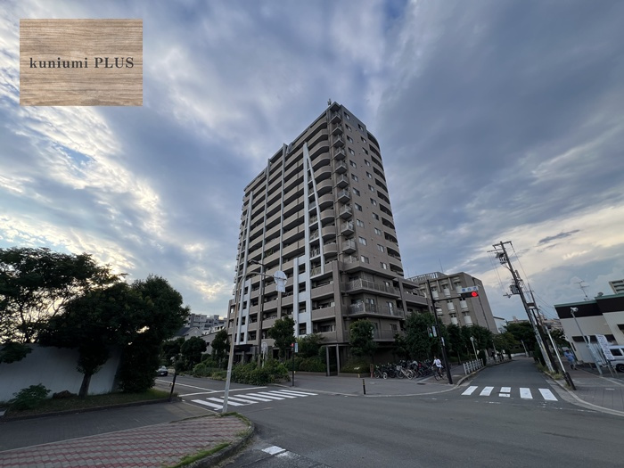 クレアシティ鶴見花博通りの外観