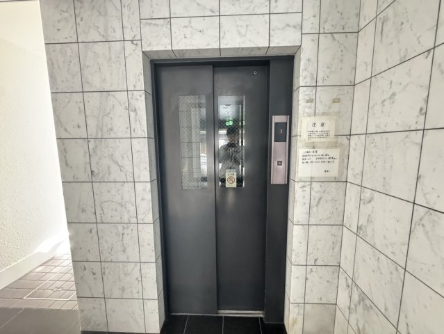 大阪市東淀川区小松４丁目のマンション