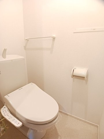 【トイレ】 | ノーブルＣ | シンプルで使いやすいトイレです