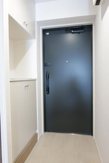 長手門テラスの玄関