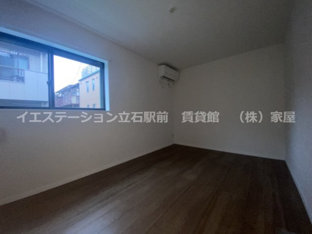 コンフォルディアの洋室