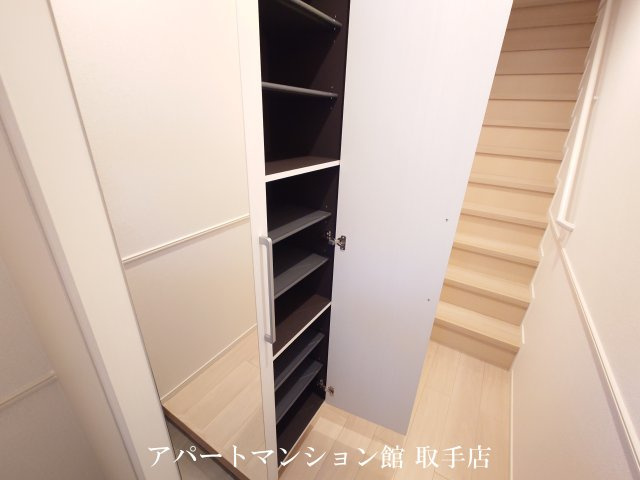 ノイエハイマートのその他