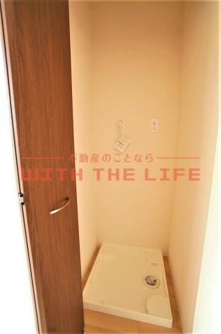 メゾンさくら【10,000円キャッシュバック対象物件】の独立洗面台|独立洗面台です