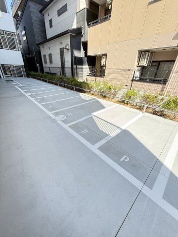 【駐車場】 | FREEDOM residence堺寺地町