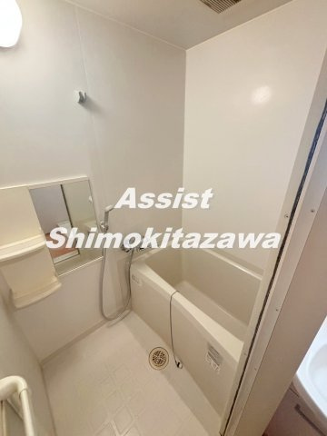 サニーメゾン上馬の浴室