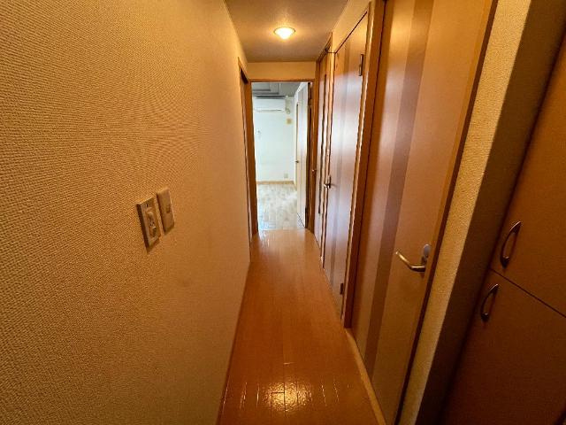 【内装】 | ルーラル・イン | 廊下