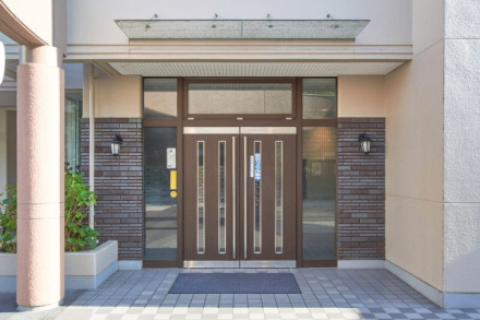 新蓮根団地第14号棟