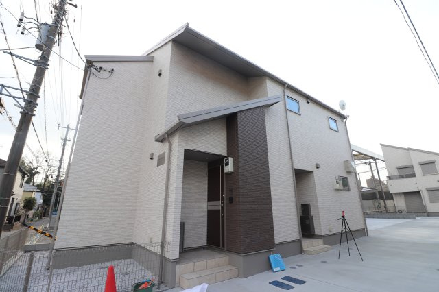 グランメゾンAの外観