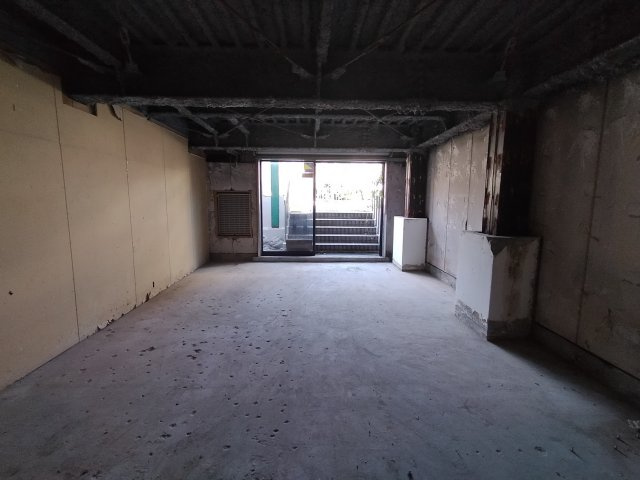 箕面市箕面５丁目の店舗事務所