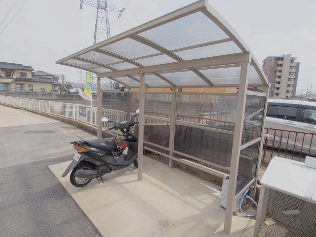 ウィングス緑井　B棟のその他